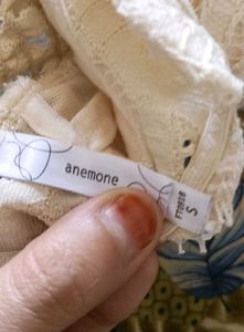 CREAM BRALETTE