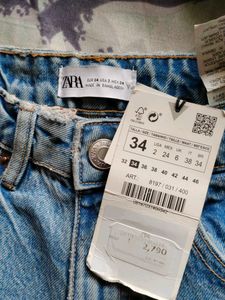 Zara High-waisted Blue Mom Fit Jeans
