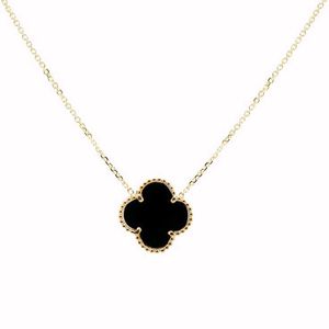 Clove necklace (black)