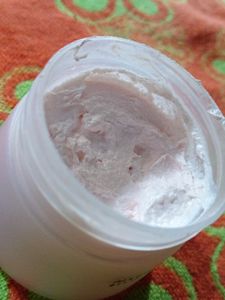 Ponds Bright Beauty Cream With SPF 15