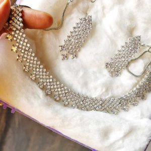 Elegant Necklace &amp; Earring Set