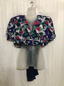 Sanhwan Multi Colour Crop Top