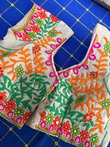 Pink &amp; White Leheriya Saree