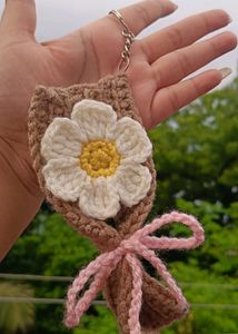 Crochet Daisy Flower Bouquet Keychain