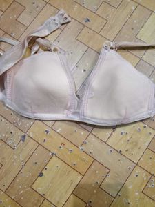 Lace Detail Padded Bra