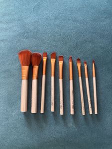 Urban Decay makeup Brushes