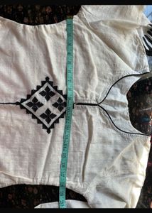 Off white kurta pant dupatta set