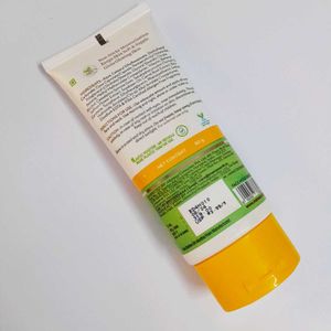 Mamaearth Ubtan Oil Free Moisturiser