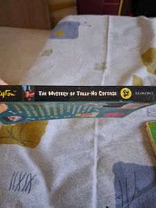 Gnid Blyton Book