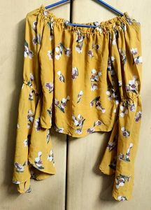 Floral Off-Shoulder Top