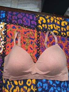 t shirt bra