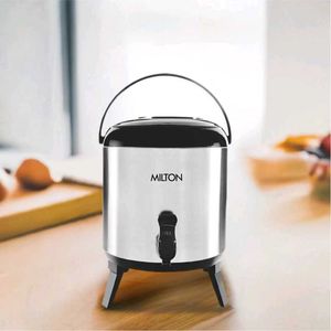 Milton thermosteel insulated jug.