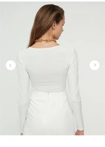 Trandyol Sweetheart Neck Bodysuit