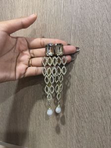 Elegant Pearl &amp; Crystal Drop Earrings