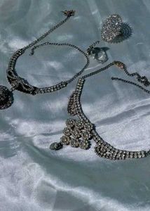 Jewellery Set Of 4