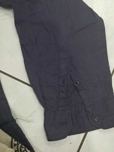 Men&#39;s Black Button-Down Shirt