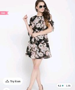 SERA BRANDED BLACK-PEACH FLORAL PRINTED DRESS