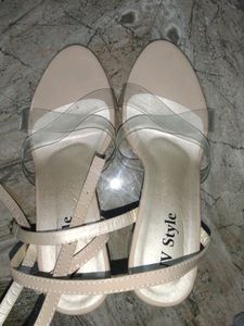 Women Off White Heel Sandal