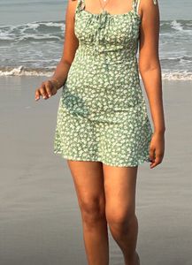 A-line green Strappy Dress