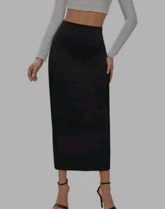 Black Pencil Skirt - Classic Style