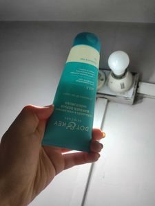 Dot &amp; Key 1 Product Moisturizer