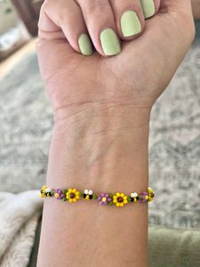 Daisy & Bee Beaded Bracelet 🐝🌼