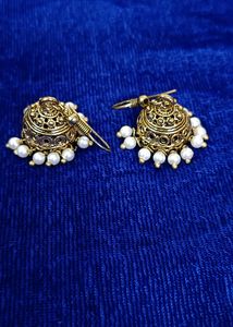 Oxidise Earring With Moti Latkan