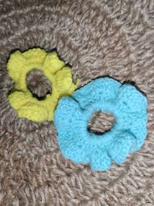 Cute Knitted Scrunchie Set