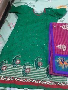 Green Kurta With Dupatta