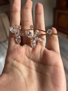 Sparkling Brooch