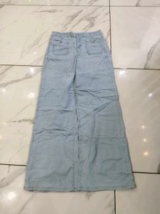 Light Wash Wide Leg Jeans