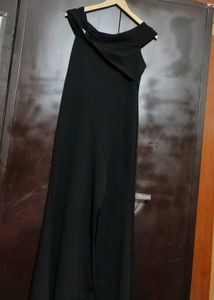 Black ⚫ Dress Down Knee Side Open Design 32 Bust