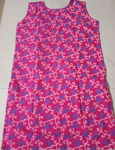 Short Sleeveless Kurti