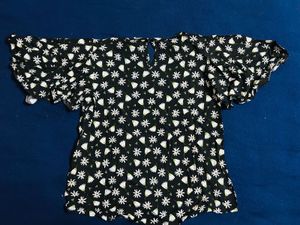 Daisy Print Top