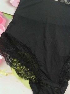 (1300)Black Lace Bodysuit