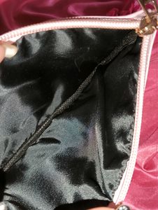 MAC Pouch