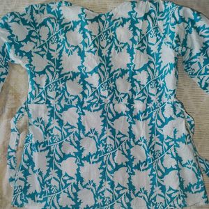 Floral Print White &amp; Blue short kurti