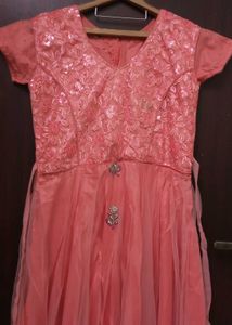 Lovely pink Ethnic Gown