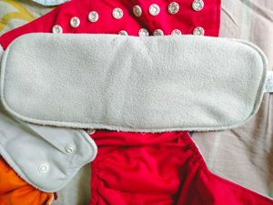 8 Reusable Cloth Diaper Bundle