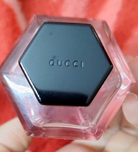 Gucci Flora Perfume