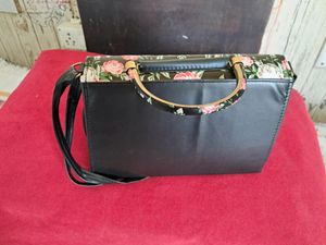 Black Purse  👜