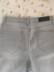 Grey Skinny Jeans
