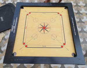 Carromboard With Table