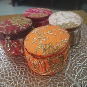 Anguri Matki Shape Jewelry/bangle Box