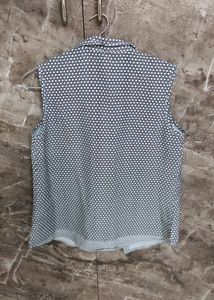 B/W Slevvele Shirt