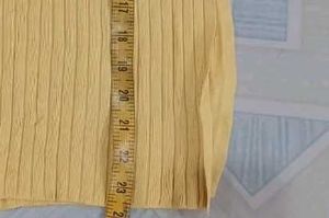 Yellow Knit Skirt W 26-30(Slit Both Side)