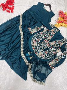 Ethnic Gown For Women&#39;s