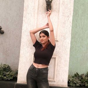Cute BLACK Streachable Crop Top