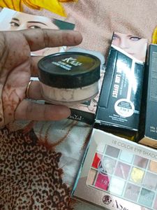 HD High Coverage Waterproof Makeupkit Pack Of 16