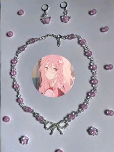 Bow Necklace